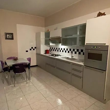 Termini Modern * روما
